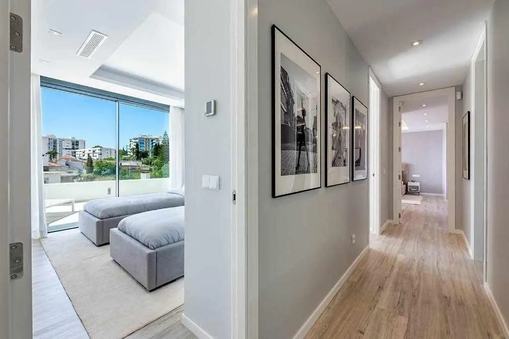797 Holiday Rentals - Lujosa Y Moderna Villa En Puerto Marina Benalmádena