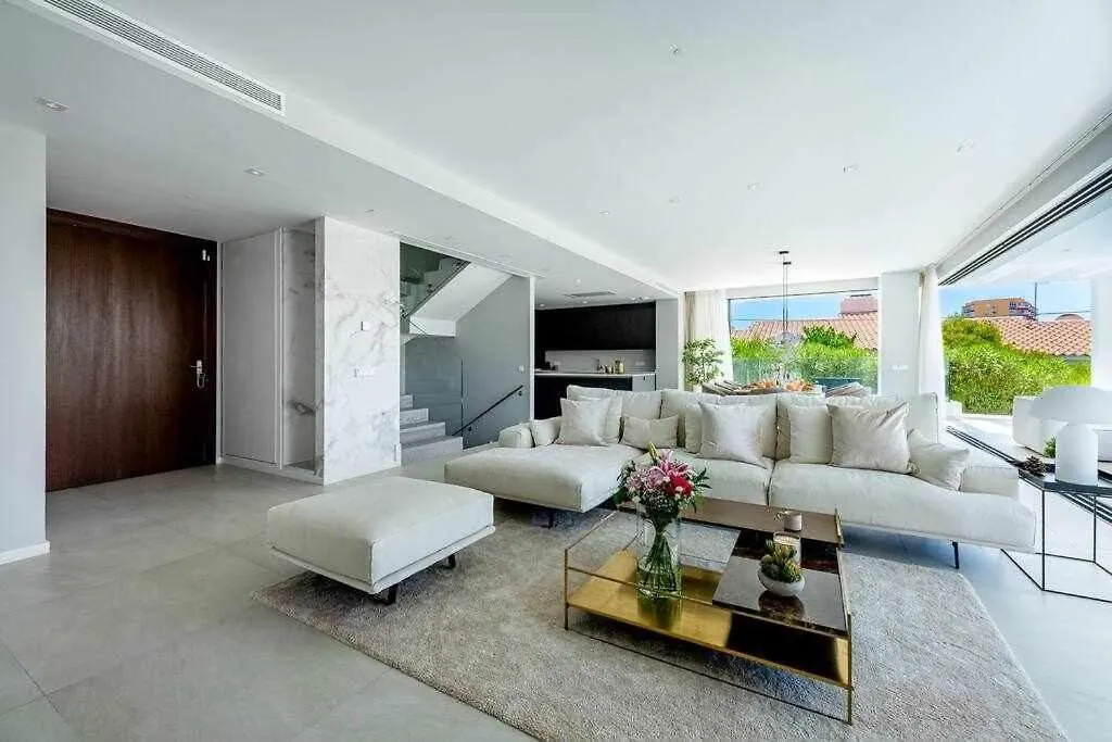 797 Holiday Rentals - Lujosa Y Moderna Villa En Puerto Marina Benalmádena Spanje